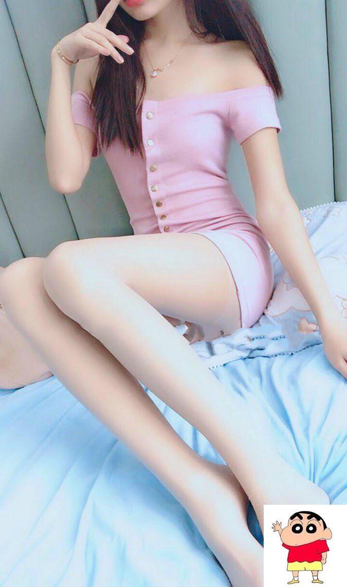 极品小身材嫩妹等你来草 (10P)