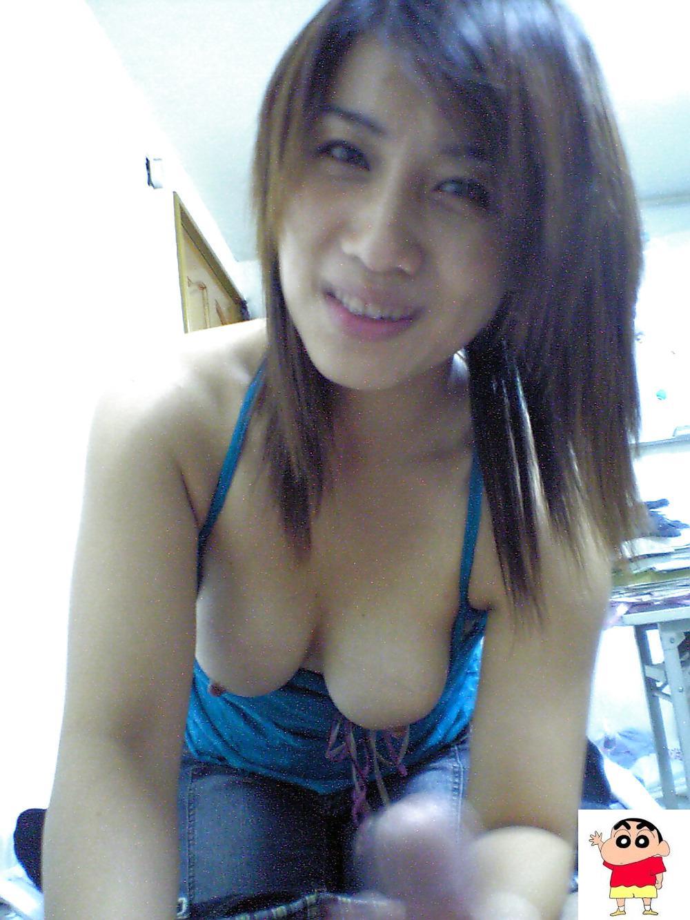 大奶子骚货口交 (19P)