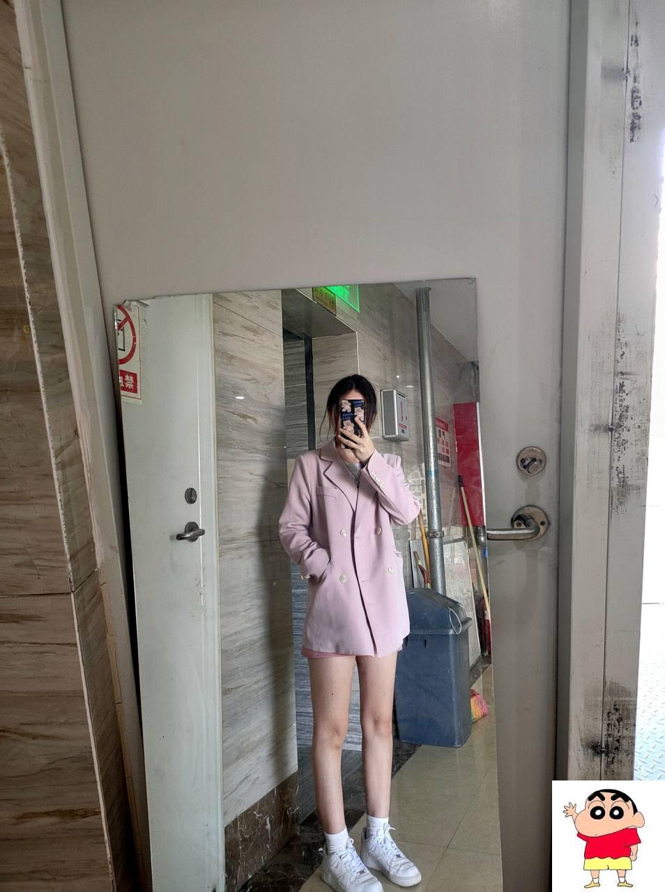 99年女友毕业季去实习，被人得手吃饭开房操逼 (51P)