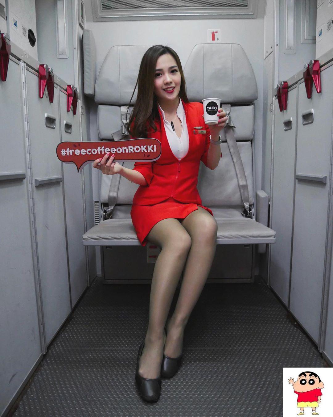 空姐美蓓儿の日常(16P)