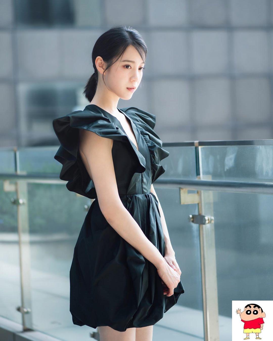 又是新的戏剧上演了 各位捷克论坛的好友多多支持 程予希 (13P)