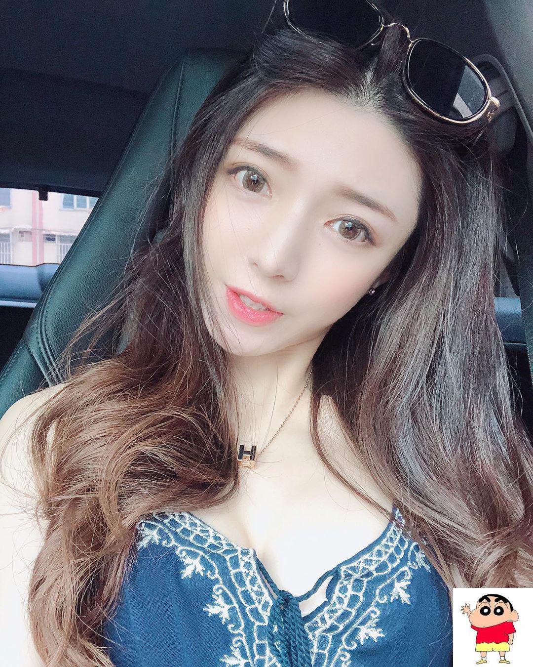 甜而不腻的正妹Yumie 露出微性感让人想入菲菲 (13P)