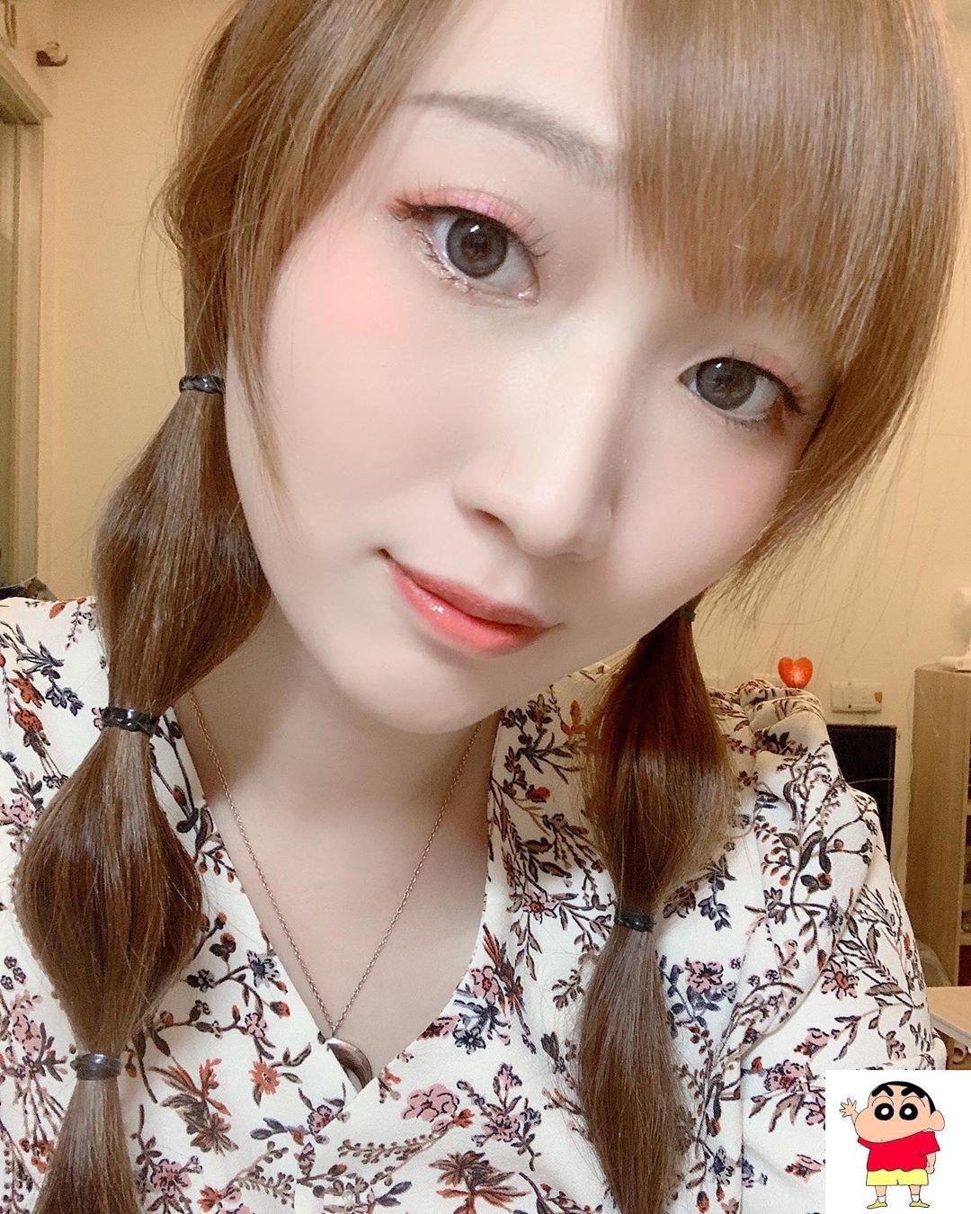 小清欣 有若隐若现的马甲线 十分吸睛 (17P)