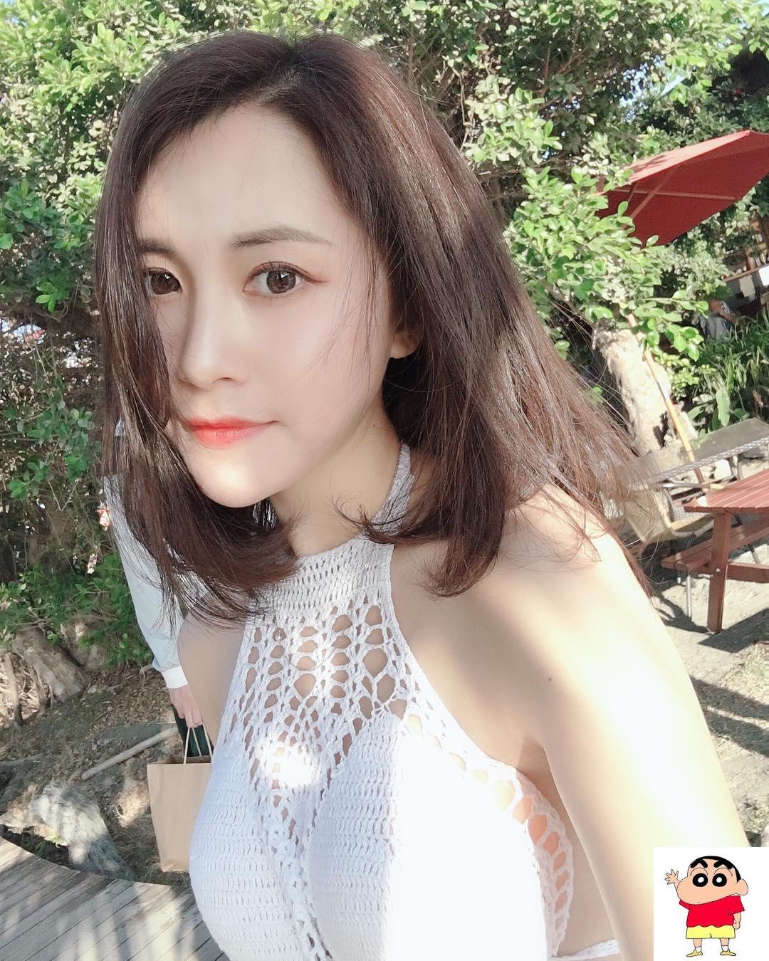 韩雪 诱人身材凹凸有致…根本极品啊 (12P)