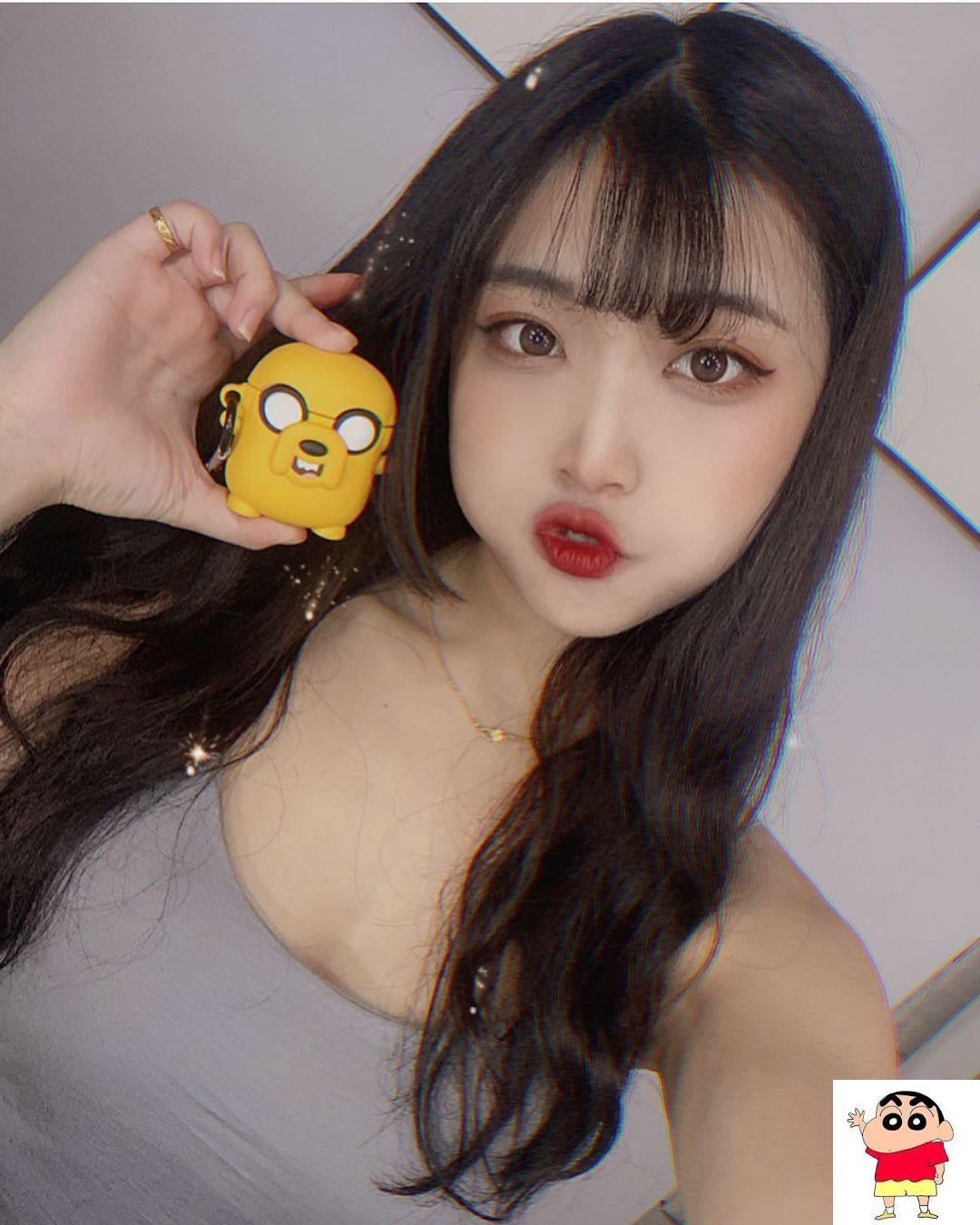 好会抖！甜美高校小只马－逸馨 (13P)