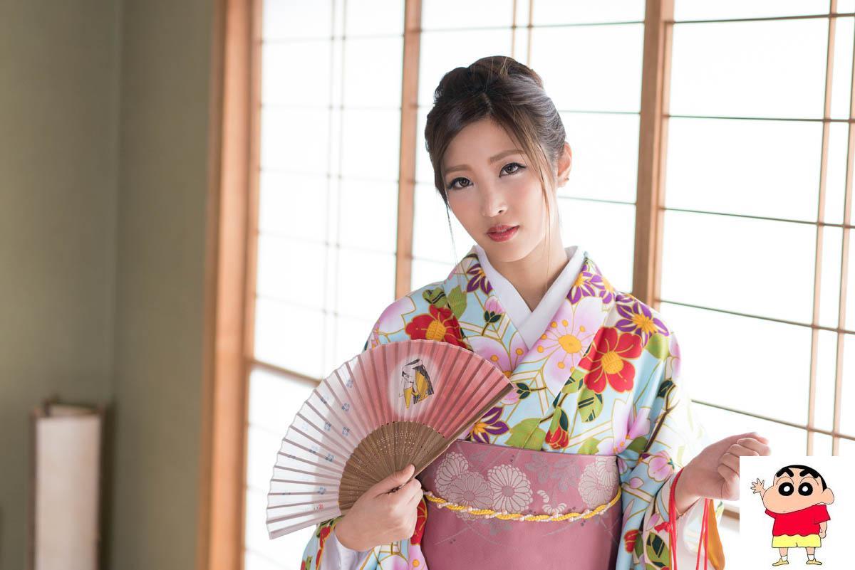 百多えみり：正月気分が抜ける前に抜かせていただきます！男を虏にする高级コールガ (20P)