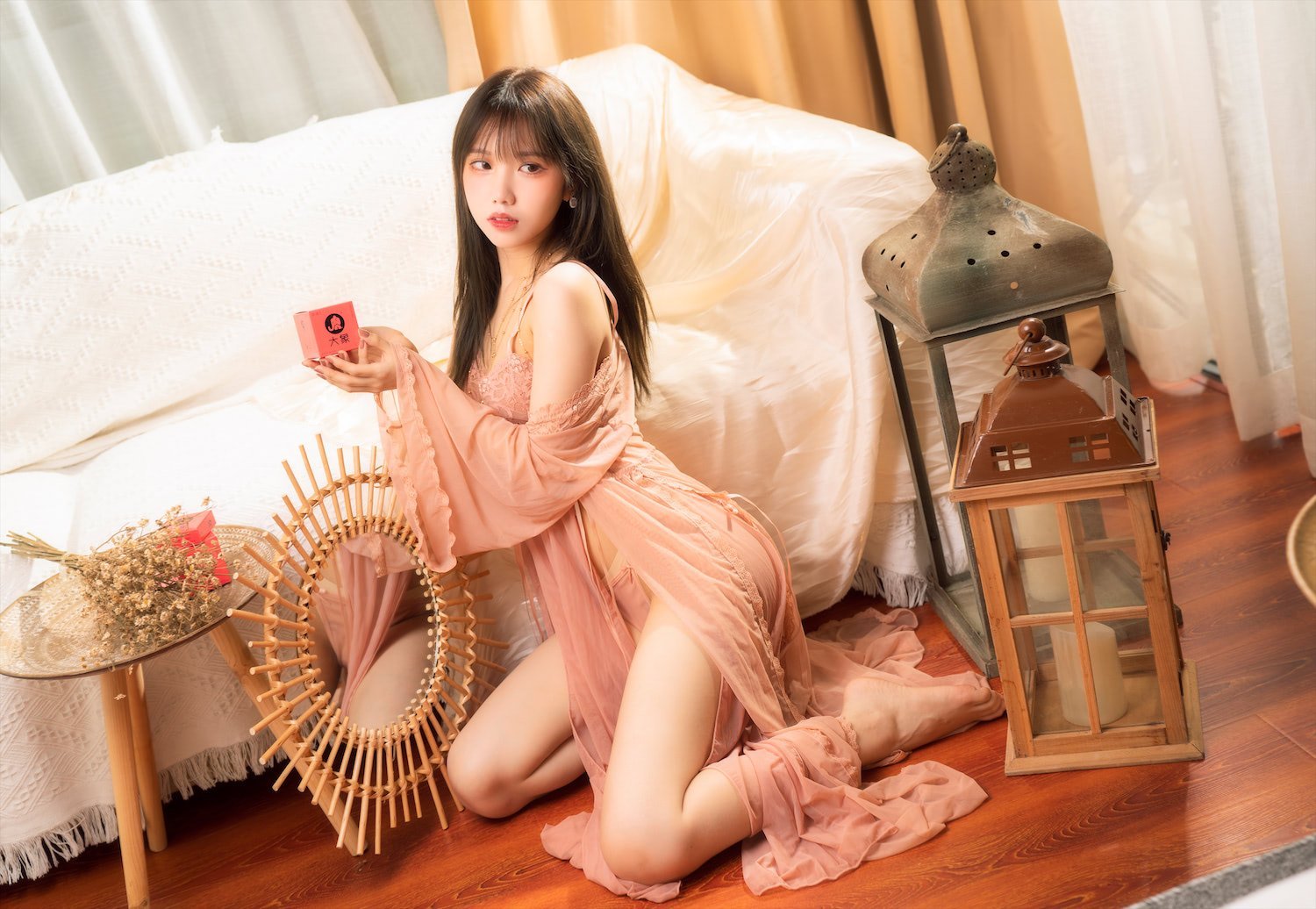 果咩酱w 少女粉长裙