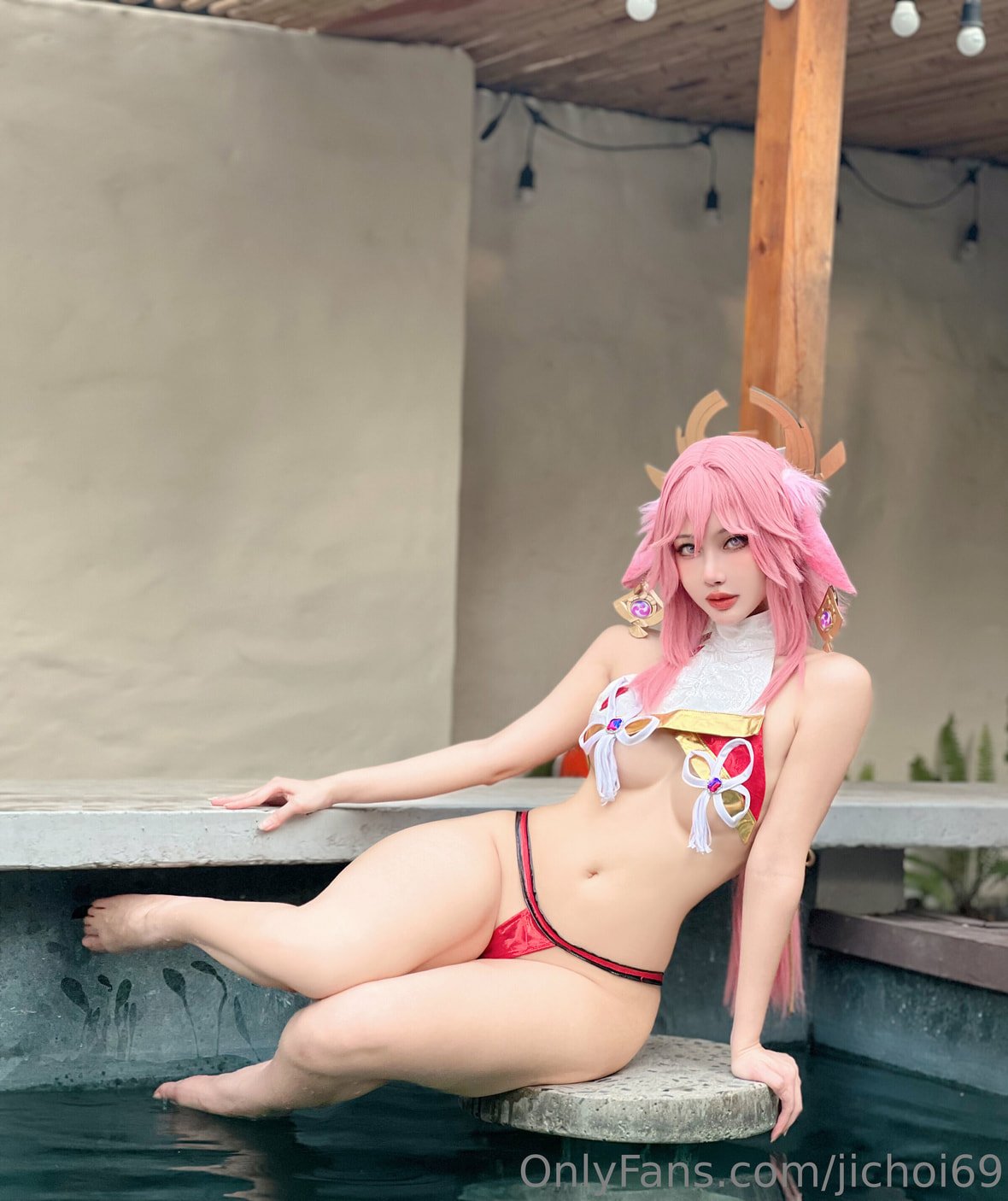 Choi Ji Yun  八重神子