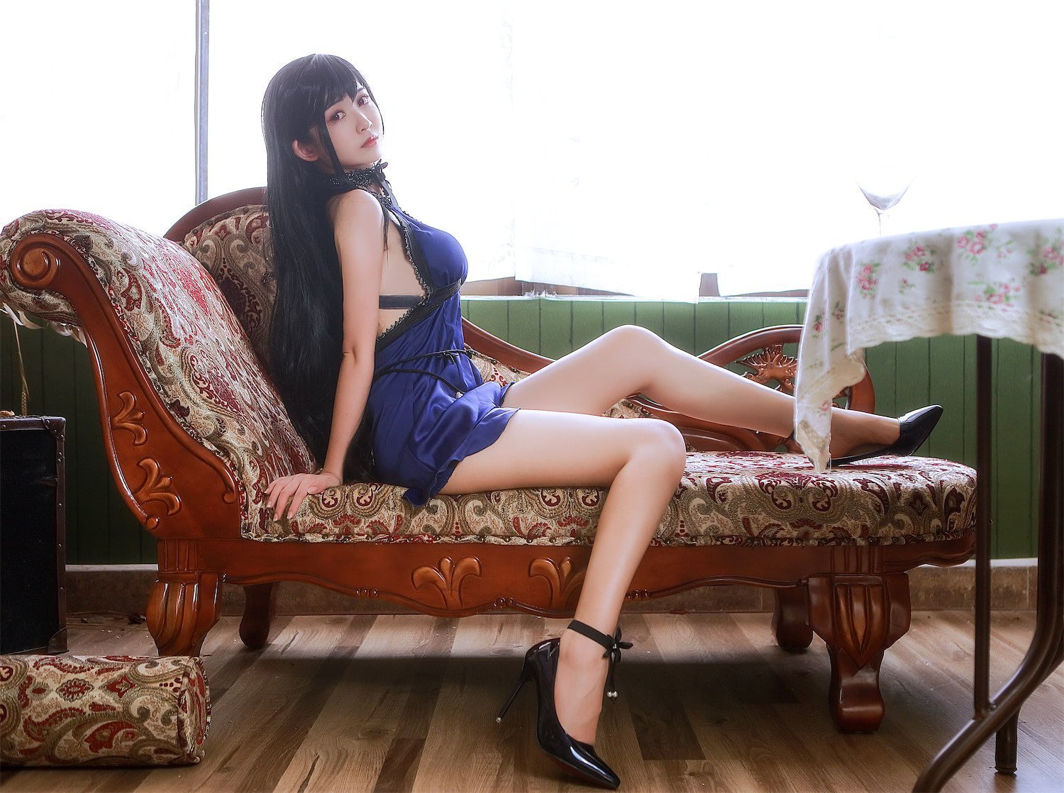 鳗鱼霏儿 蒂法深蓝礼服