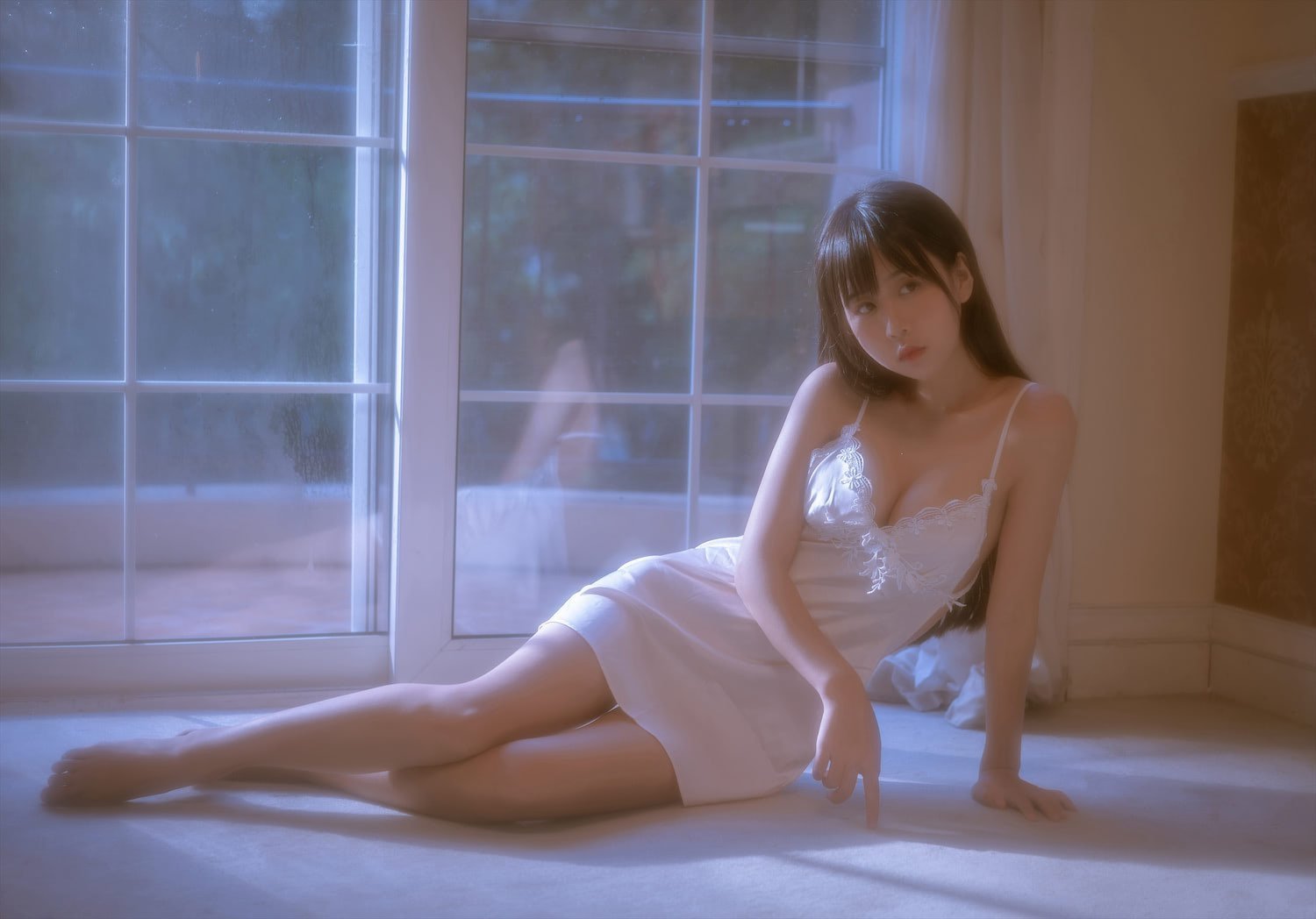 萌芽儿o0 遐白吊带睡衣