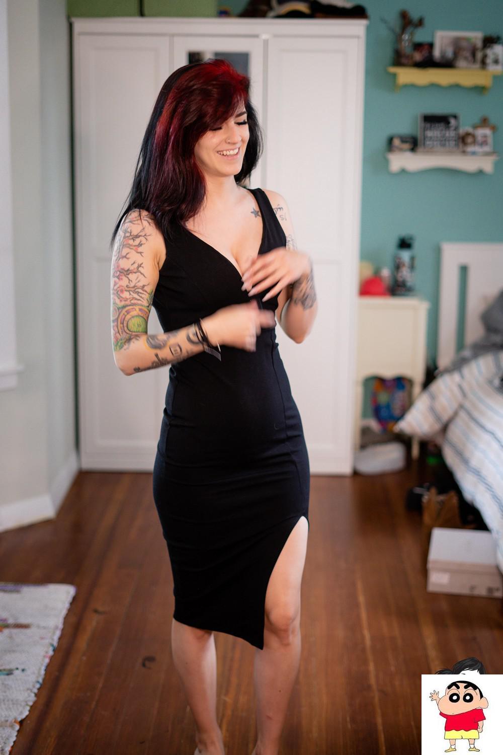 [TheEmilyBloom] Nov 9, 2021 Sonya - Stay in Bed - 50 hP