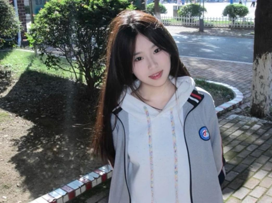 清纯女大学生穿着JK被渣男无套内射